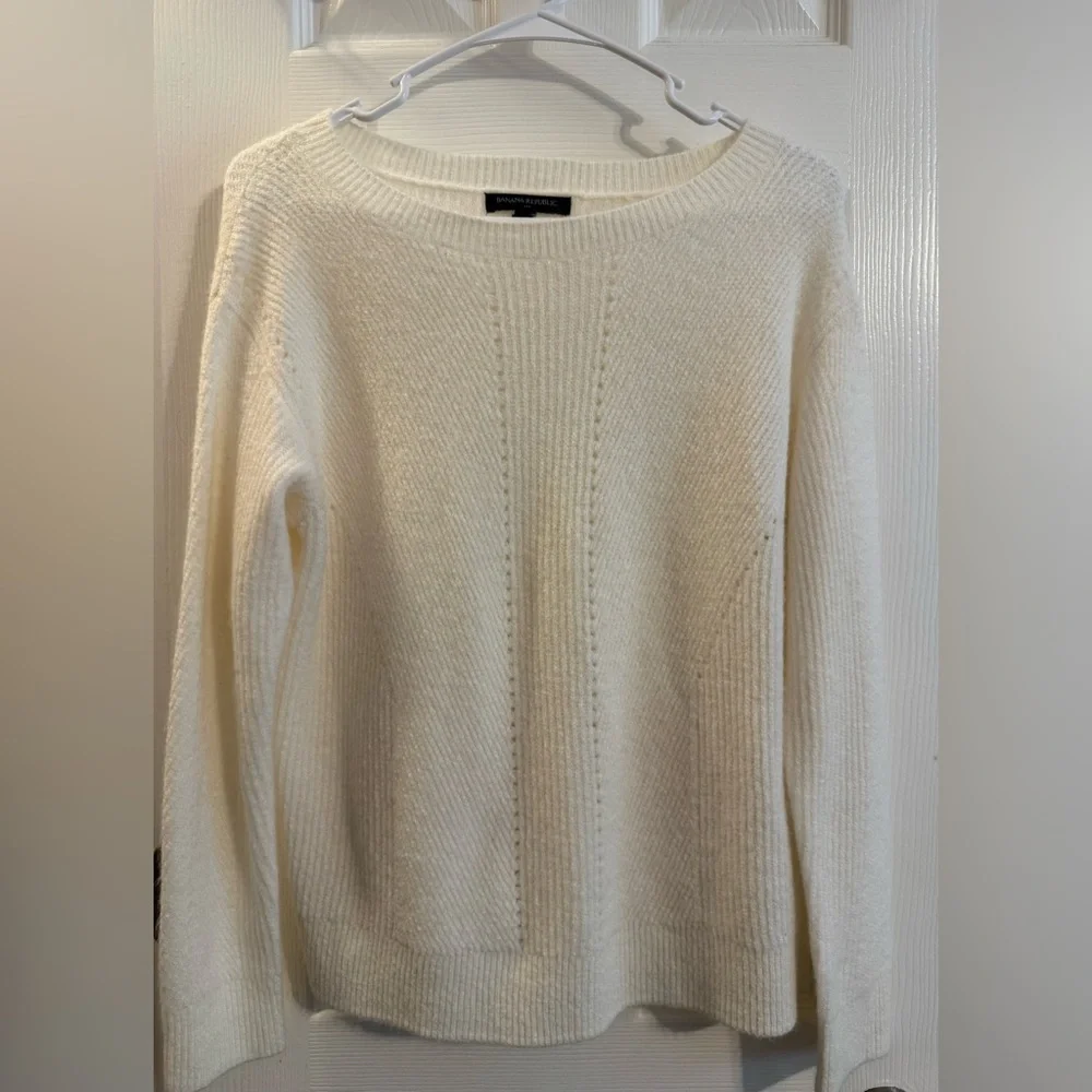 Banana Republic | White Knit Crewneck Sweater | Size XS - Picture 1 of 2